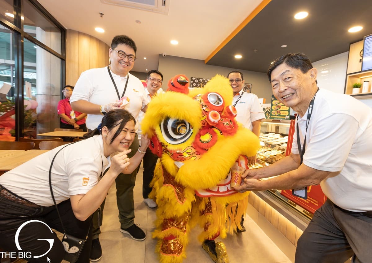 Dunkin' 100th Store Opening KKIA